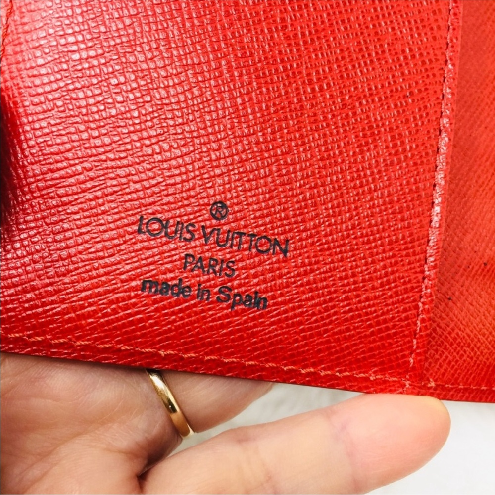 Louis Vuitton Mini Notebook 😍 - Picture 5 of 7
